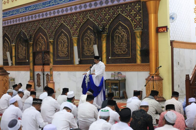 PJ Bupati Mahyuzar : Hikmah Penting Dari Isra’ Mikraj Adalah Sholat 5 Waktu