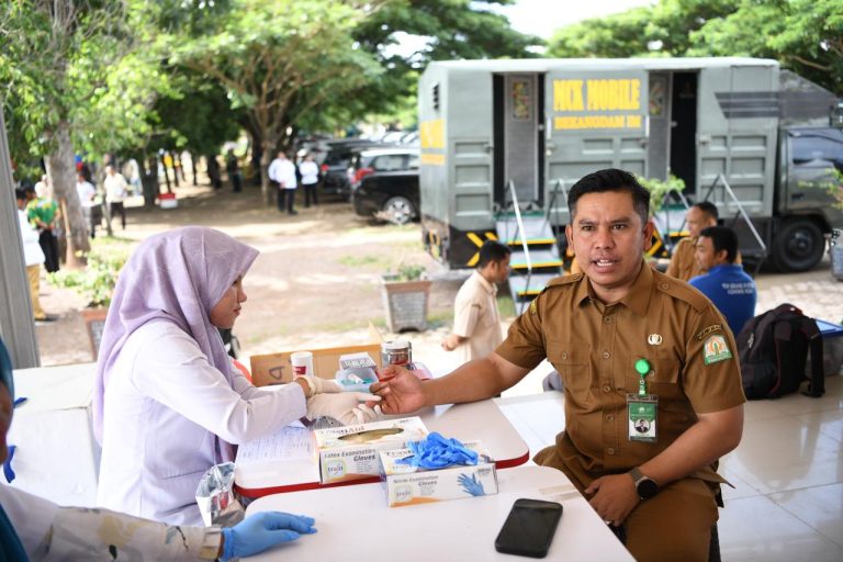 Update Donor Darah Pemerintah Aceh: 128 ASN Berdonor dalam Sehari