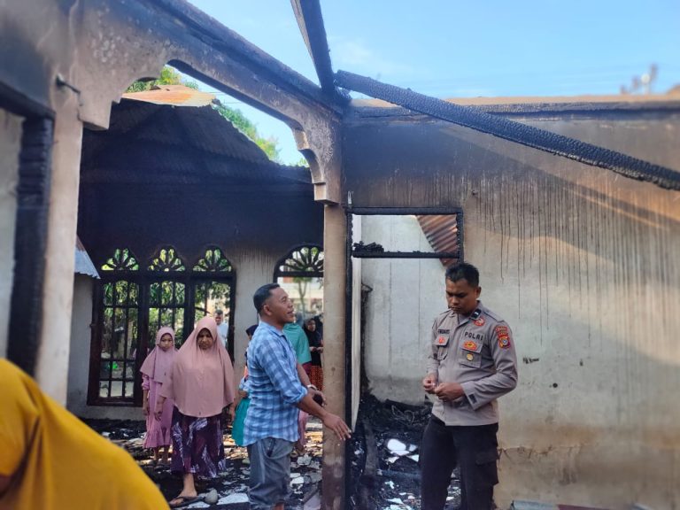 Kebakaran Menghanguskan Rumah di Aceh Utara: Polisi Datangi Lokasi Kejadian