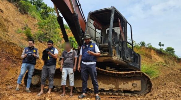 Tambang Ilegal, Polisi Amankan Satu Unit Ekskavator Aceh Selatan