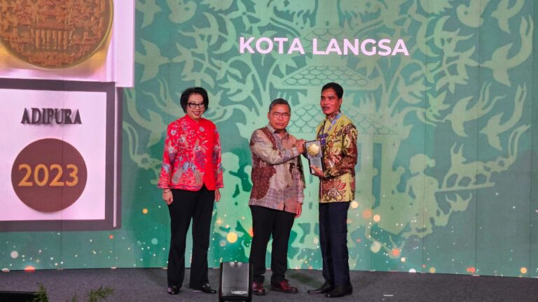 Kembali Berhasil Pemko Langsa Menerima Penghargaan Anugerah Adipura Tahun 2023