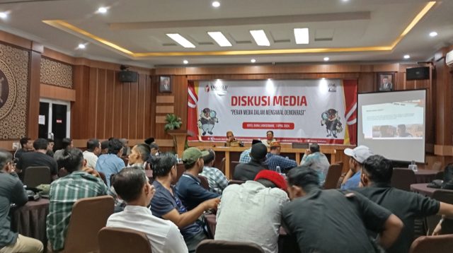 Panwaslih Aceh Utara Gelar Diskusi Media, Tema Peran Media Dalam Mengawal Demokrasi