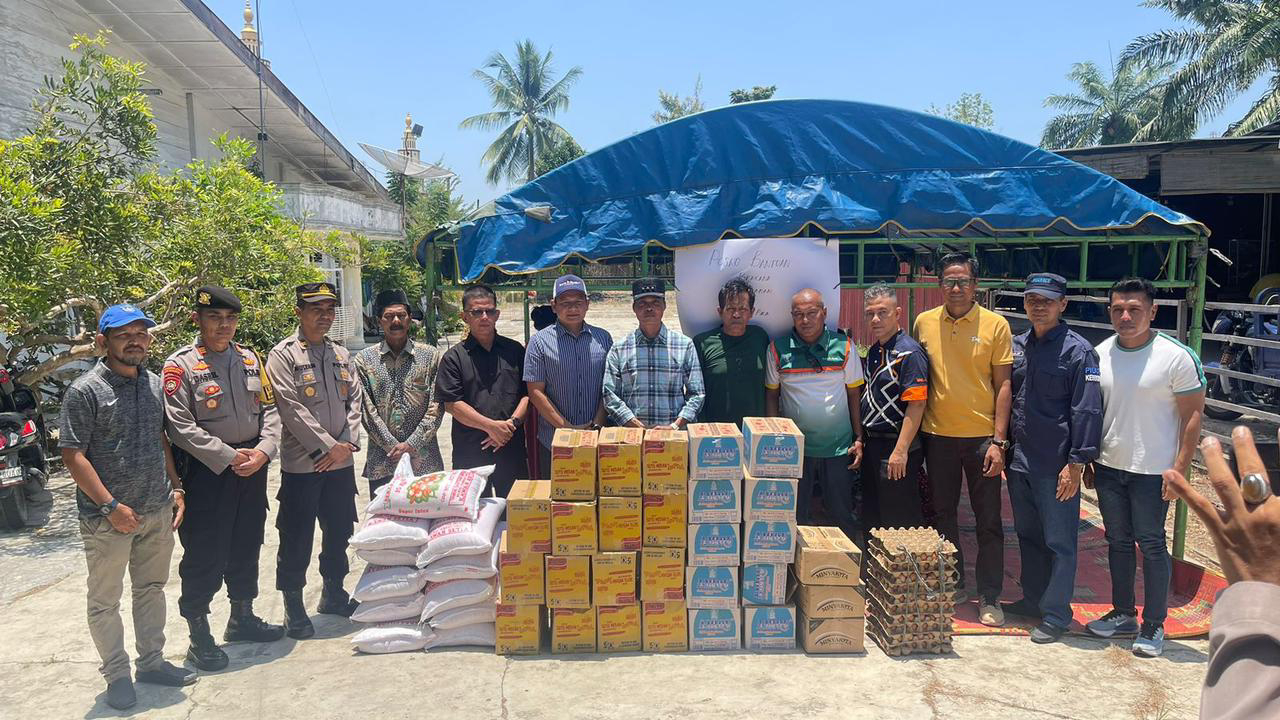 Korban Kebakaran Di Langsa Menerima Bantuan Dari Bank Aceh Cabang Langsa