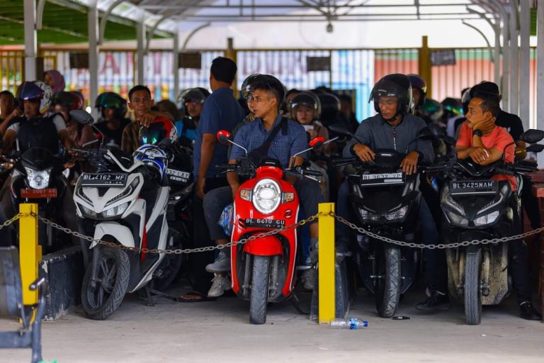 Selama Libur Lebaran, Pelabuhan Ulee Lheue Aceh Layani 25.419 Penumpang