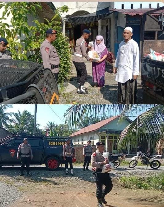 Jelang Hari Raya Idul Fitri 1445 H Brimob Salurkan Zakat Fitrah