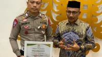 Polisi Meupep-Pep Bireuen, Haji Uma Beri Penghargaan