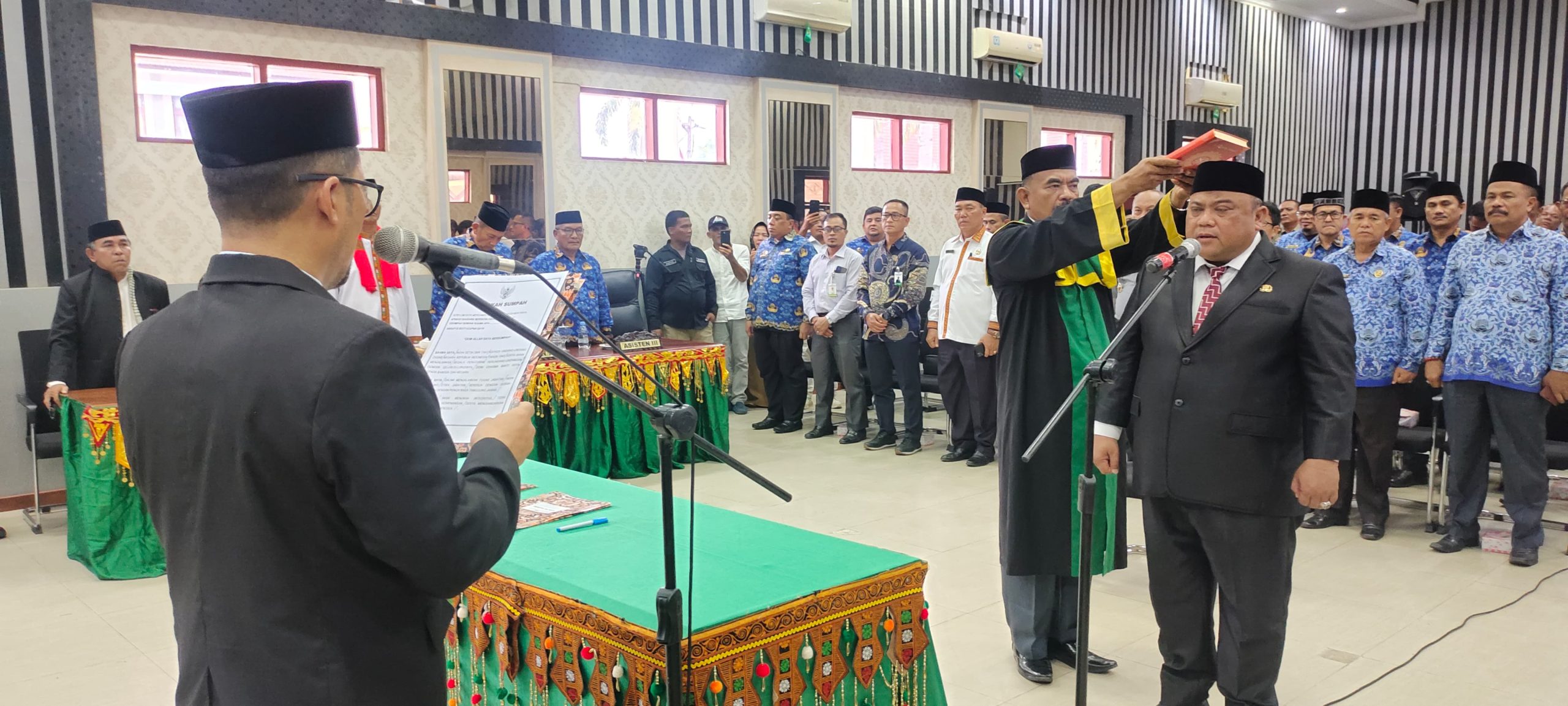 Sebagai Sekda Agara Definitif, Yusrizal Dilantik