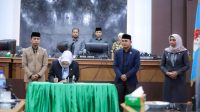 Dalam Rapat Paripurna DPRK Nagan Raya, Pj Bupati Fitriany Farhas Hadiri Penyampaian Pendapat Akhir