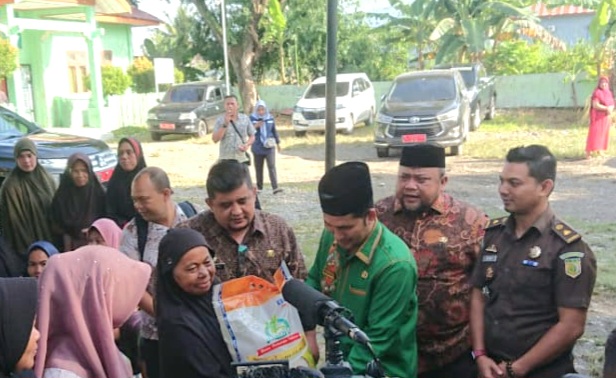 Pemkab Agara Gelar Pasar Murah, Kendalikan Inflasi Jelang Idul Adha