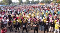 Pemkab Lampura dan Gubernur Lampung Lakukan Senam Bersama di Stadion Sukung