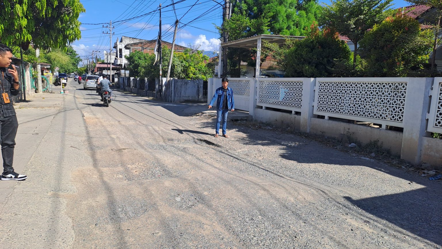 Terkait Kerusakan Jalan Pj Gubernur Aceh Kembali di Somasi