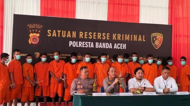 Ditangkap 19 Pemain JUDOL di Banda Aceh, Hukuman Cambuk