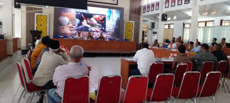 Pembukaan FGD II Pidie Dihadiri Plh Bupati Samsul