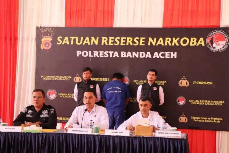 Berisi Sabu Pengirim Paket Asam Sunti