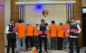 Satreskrim Polres Nagan Raya Serahkan 7 Tersangka Maisir ke JPU