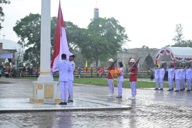 Penurunan Bendera di Jantho Berlangsung Tertib