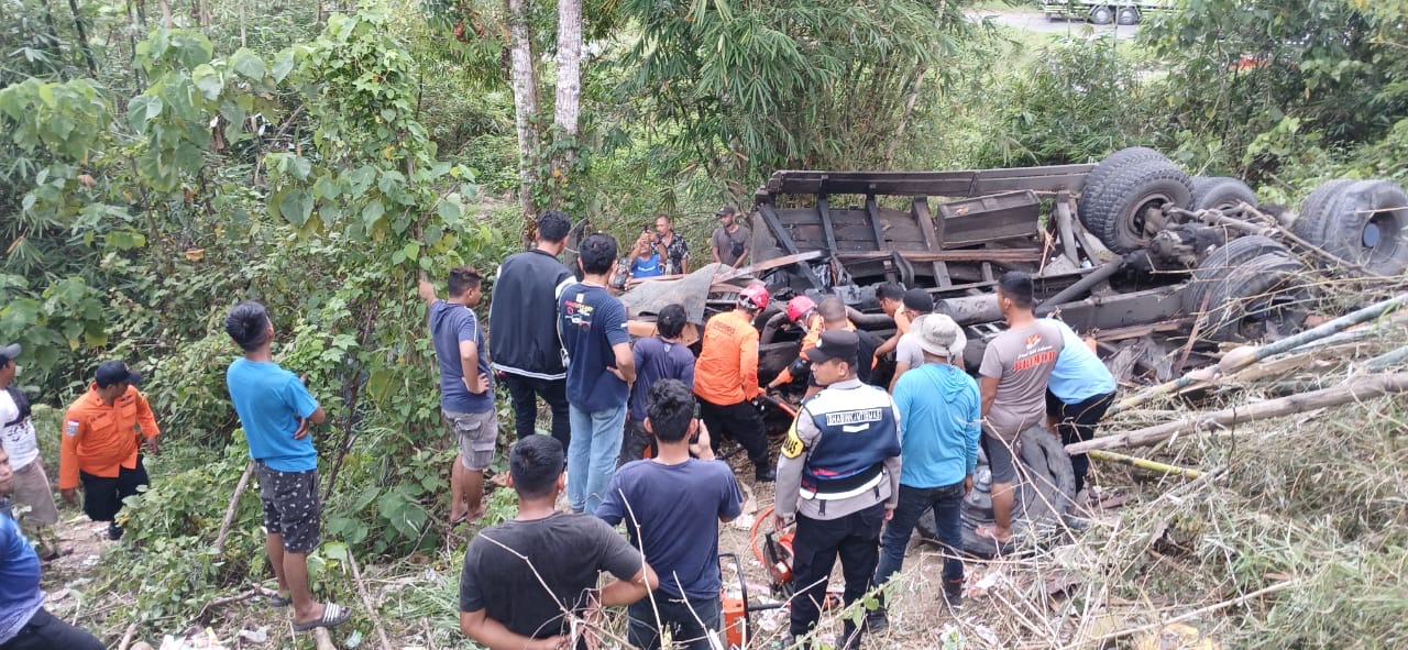 Truk Kecelakaan di Aceh Besar, Satu Korban Meninggal Dunia