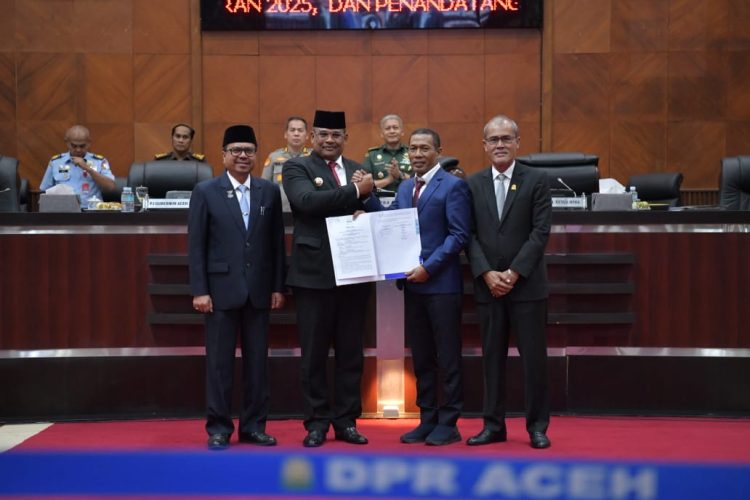 DPR dan Pemerintah Aceh Sahkan APBA 2025