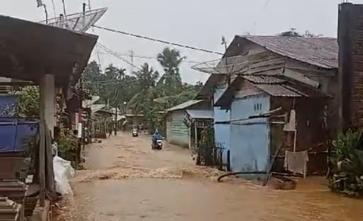 Banjir Landa Lima Kecamatan di Aceh Barat Daya