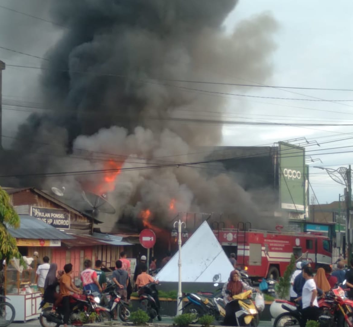 Kebakaran di Subulussalam, 9 Rumah Hangus 1 Remaja Tewas