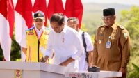 Pj Gubernur Safrizal Dampingi Presiden Jokowi