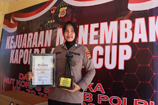 Brigadir Dewi Muftian Raih Juara Tiga Kejuaraan Menembak