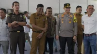 Kapolres Pidie Kunjungi Gudang Logistik KIP Pidie