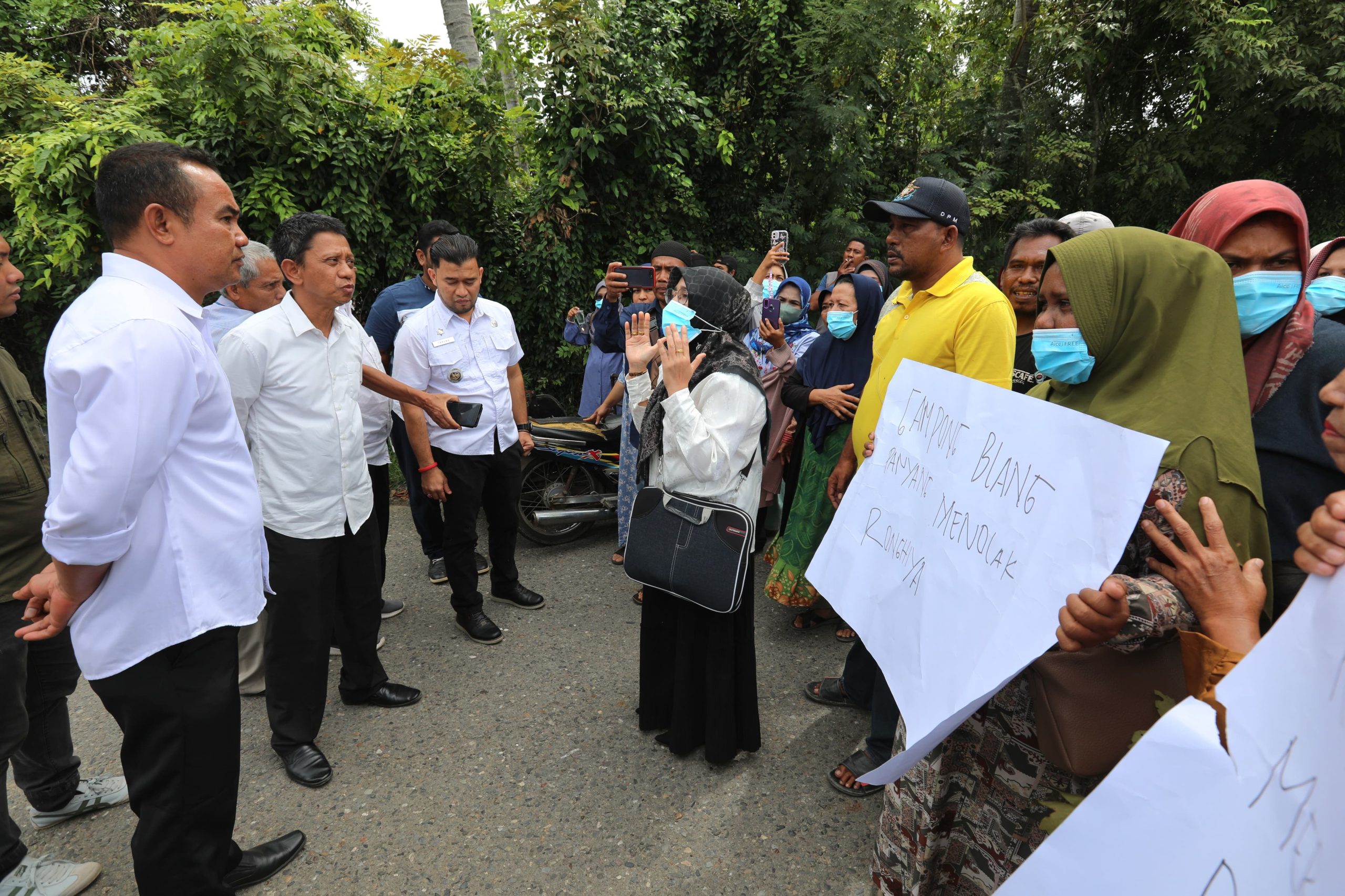 Warga Tolak Wacana Pemko Relokasi Pengungsi Etnis Rohingya