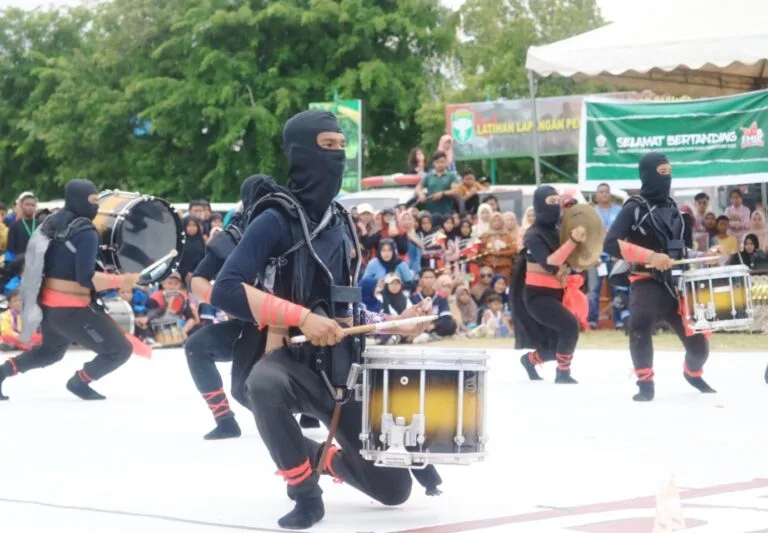 Drum Band Asal Aceh Besar Langsung Juara Umum