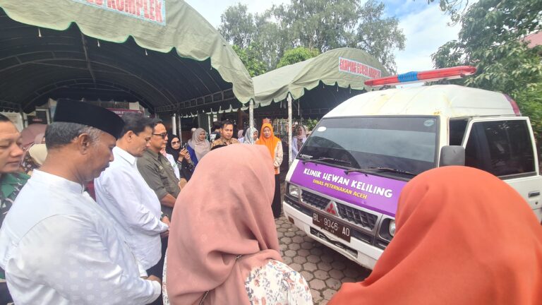 Pemerintah Aceh Luncurkan Klinik Kesehatan Hewan Keliling