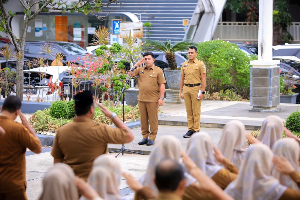 Pj Wali Kota Almuniza Minta ASN Tingkatkan Layanan Publik