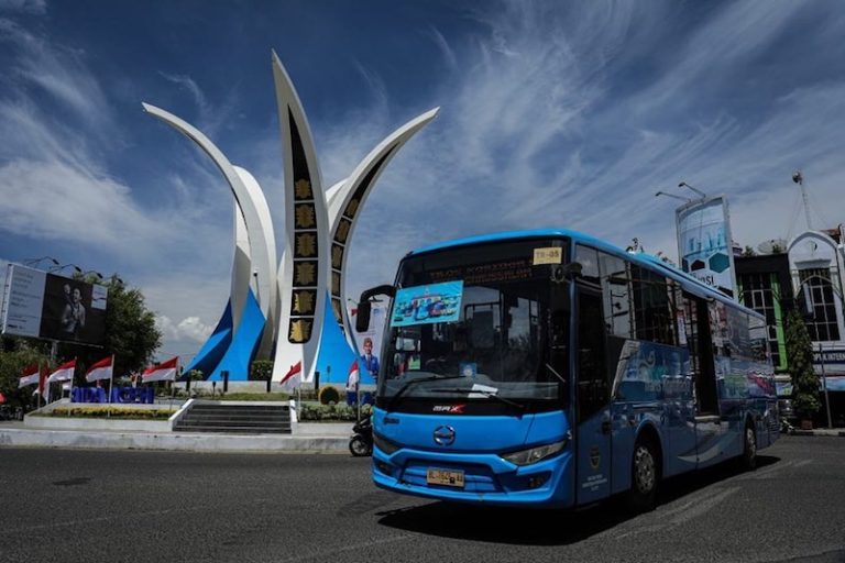 Layanan Trans Koetaradja Berhenti Beroperasi Sementara