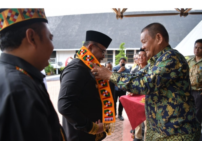 Pj Gubernur Ajak HIMAS Berkomitmen Bangun Simeulue