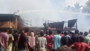 Lima Rumah di Terbakar di Aceh Selatan