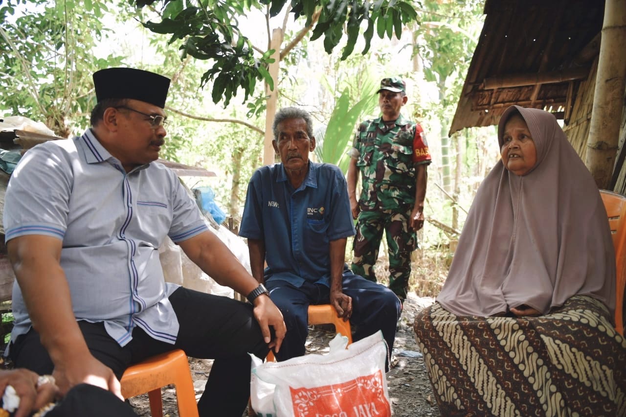 PJ Gubernur Temui Lansia Calon Penerima Rumah Layak Huni