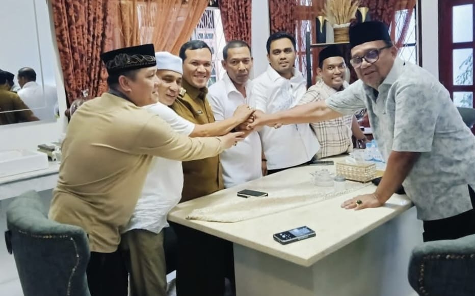 Ketua DPRA – Wakil Gubernur Kembali Berbaikan