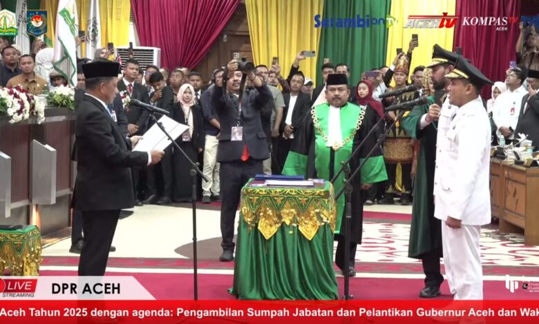 Mualem-Dek Fadh Resmi Jadi Gubernur dan Wagub Aceh