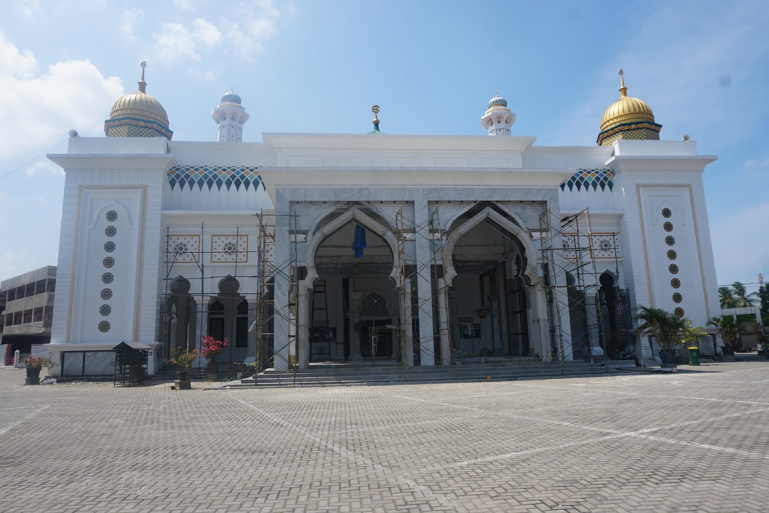 Masjid Syuhada Lamgugob Butuh 1,2 Milyar untuk Renovasi