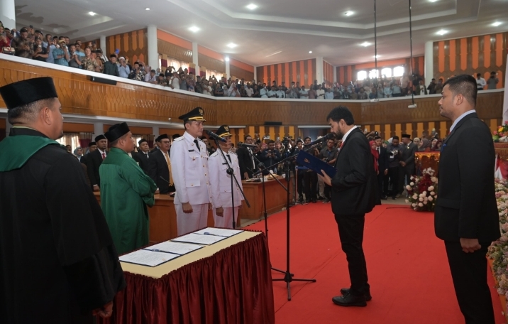 Gubernur Lantik Bupati dan Wakil Bupati Aceh Selatan