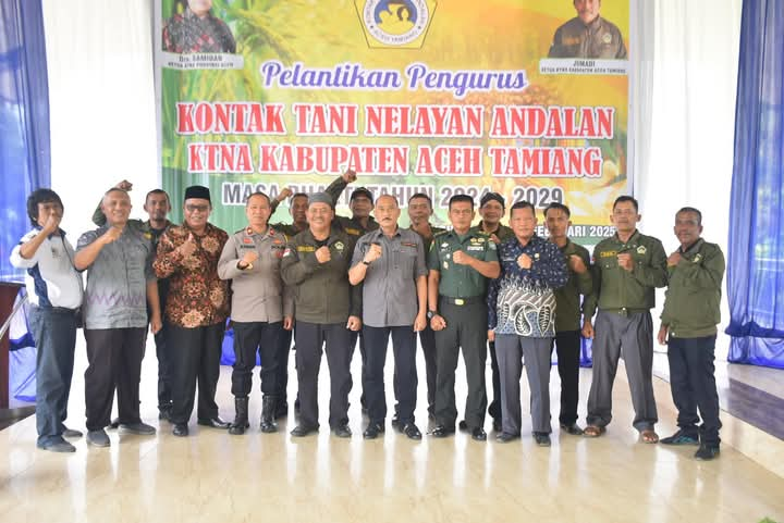 PENGURUS KTNA ACEH TAMIANG 2024-2029 DIKUKUHKAN, PJ. SEKDA TEKANKAN INOVASI POTENSI TANI DAN NELAYAN