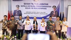 ASISTEN 1 SETDAKAB SAKSIKAN SERTIJAB KALAPAS KELAS IIB KUALASIMPANG