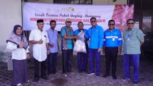 PT Mifa Bersaudara Salurkan 2.295 Paket Daging Meugang