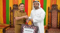 Mubadala Energi Sumbang 5 ekor Sapi Meugang