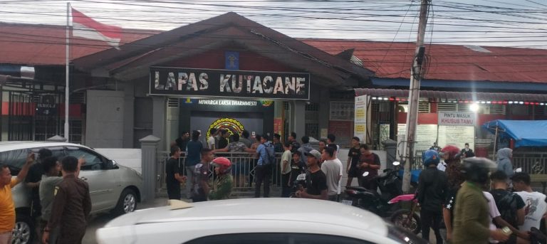 Ratusan Tahanan Lapas Aceh Tenggara Dikabarkan Melarikan Diri