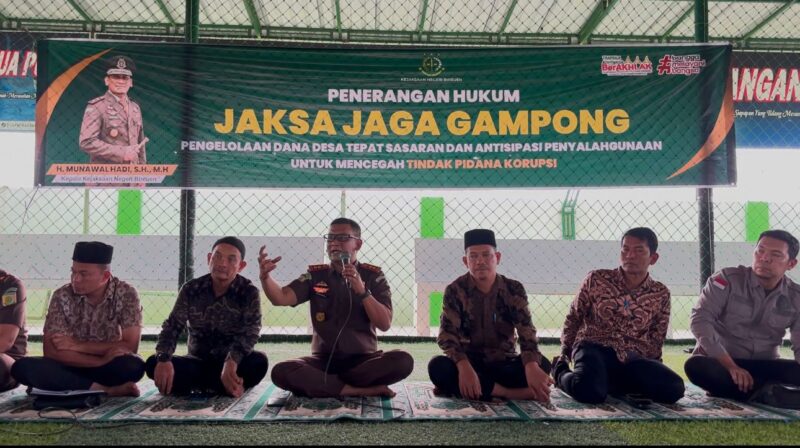 Kejari Bireuen,Beri Bimbingan Hukum Kepada 90 Keuchik