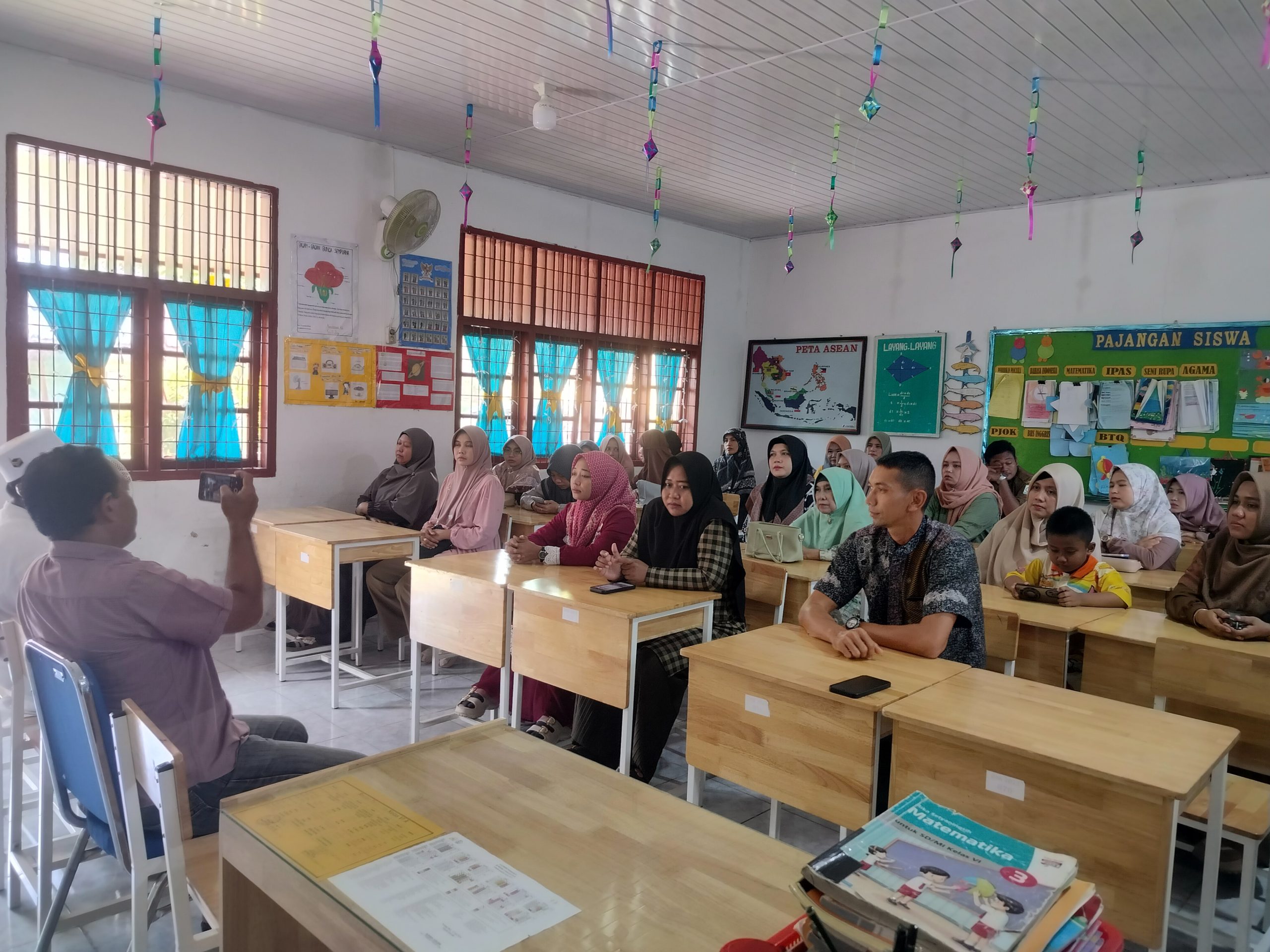 Wali Murid : Semoga SD Negeri 1 Percontohan Karang Baru Dapat Terus Hasilkan Murid Berakhlak