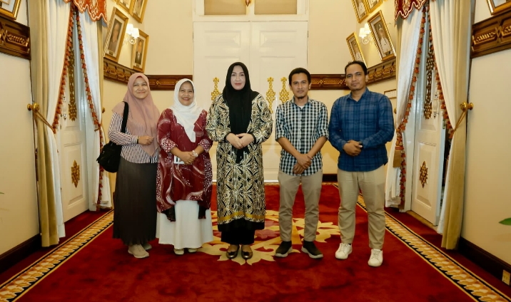 Ketua TP PKK Aceh Sambut Panitia Exsis Ramadhan USK