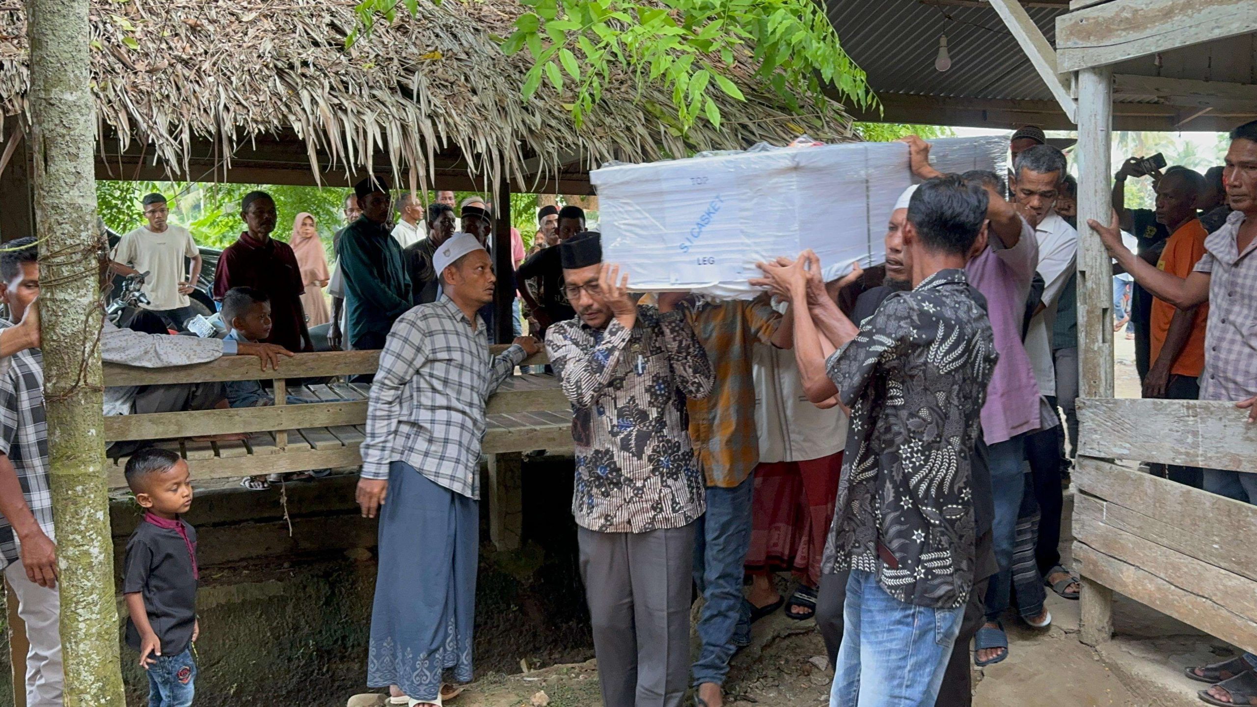 Haji Uma bersama Sejumlah Pihak Fasilitasi Pemulangan Jenazah