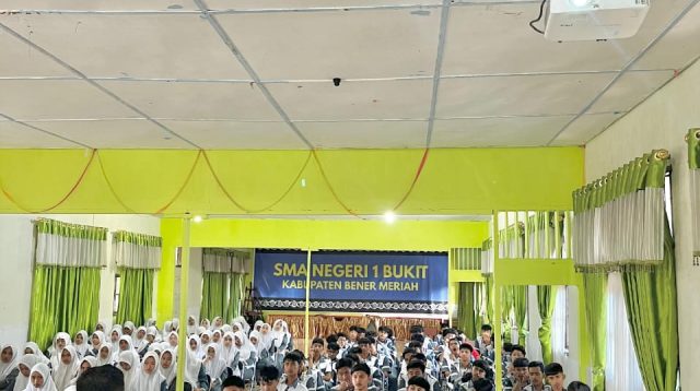 Satresnarkoba Polres Bener Meriah ajak pelajar SMAN 1 Bukit perangi Narkoba sejak dini