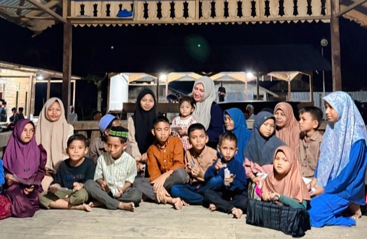 Ketua TP PKK Aceh Ziarah dan Bersilaturahmi di Seunudon